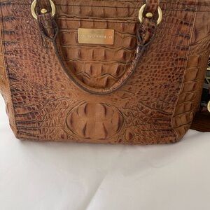 Brahmin handbag, beautiful color of Tan.